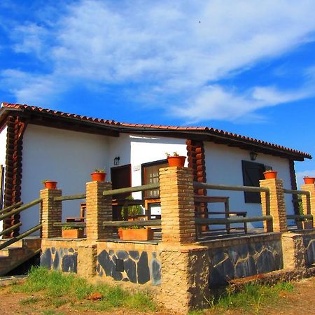 Готель Complejo Rural Puerto Penas Aroche Екстер'єр фото