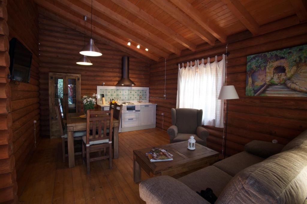Готель Complejo Rural Puerto Penas Aroche Екстер'єр фото